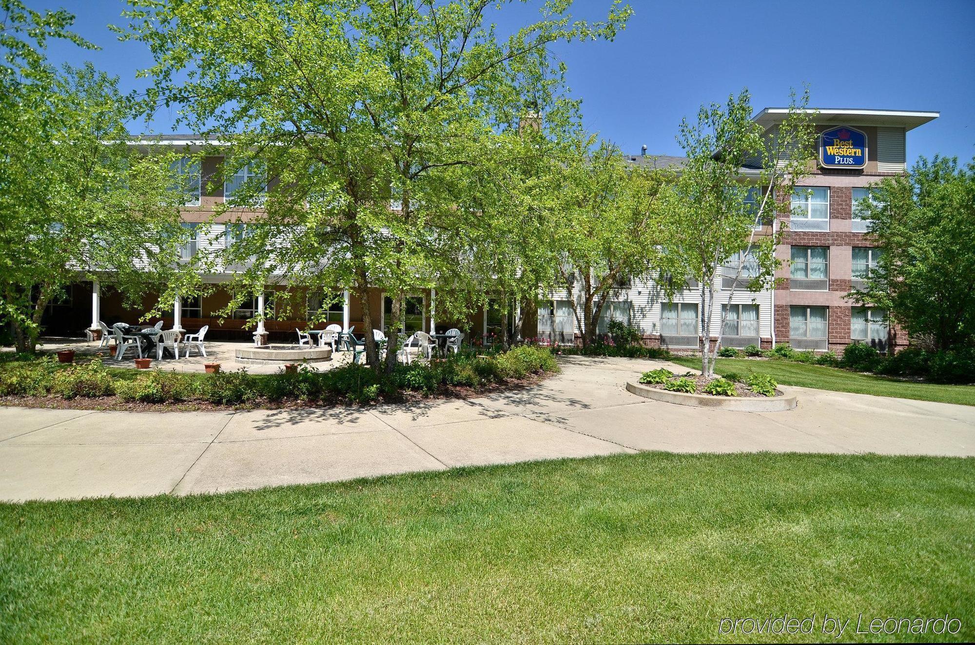 Norwood Inn And Suites Chaska Экстерьер фото